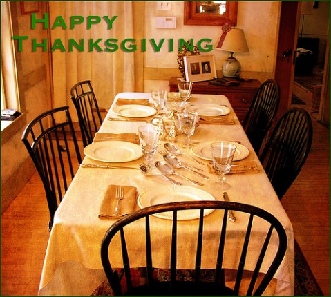 Thanksgiving Table credit flickr-creative-commons-Muffet-4132916633_posted on MHProNews.com Masthead Blog 451032634e.jpg