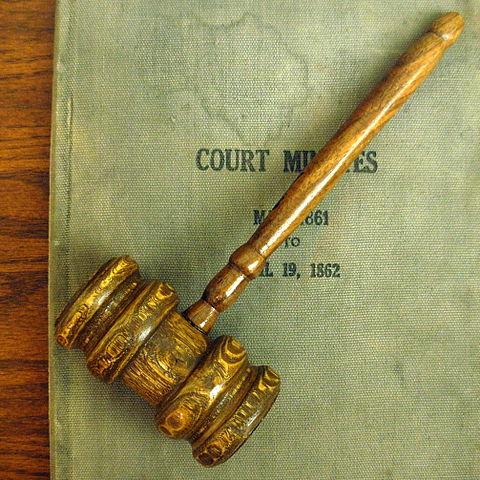 court-gavel-image-credit-wiki-commons(2).jpg