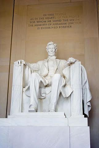 lincoln-memorial-credit-wikicommons-posted-masthead-blog-mhpronews-com-.jpg