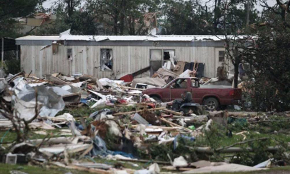 tornado-OK-5-20-2013-manufactured-home-posted-mhpronews-com.jpg